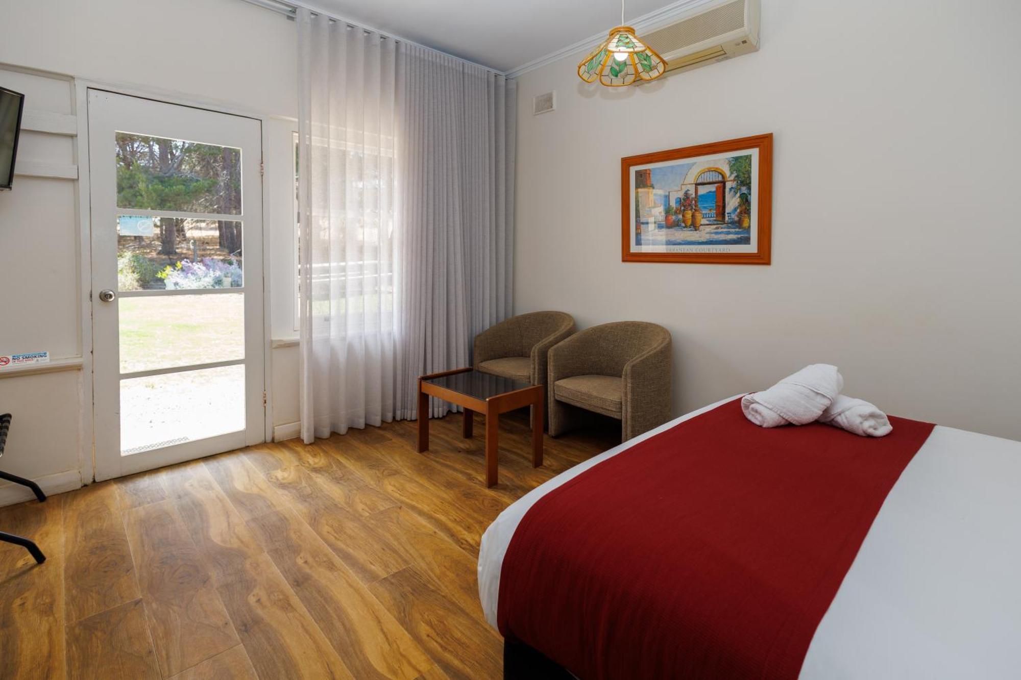 Big4 Cape Jervis Accommodation & Caravan Park Buitenkant foto